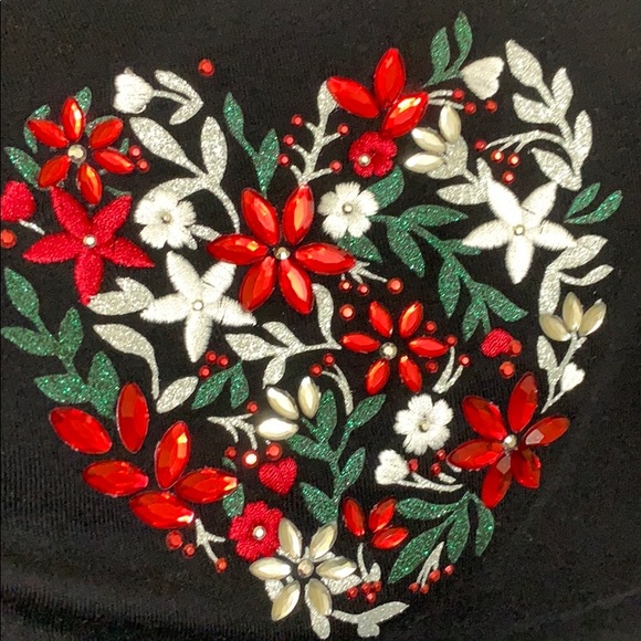 NWT Karen Scott Poinsettia Heart Deep Black Long Sleeve Jeweled Shirt - Picture 3 of 5